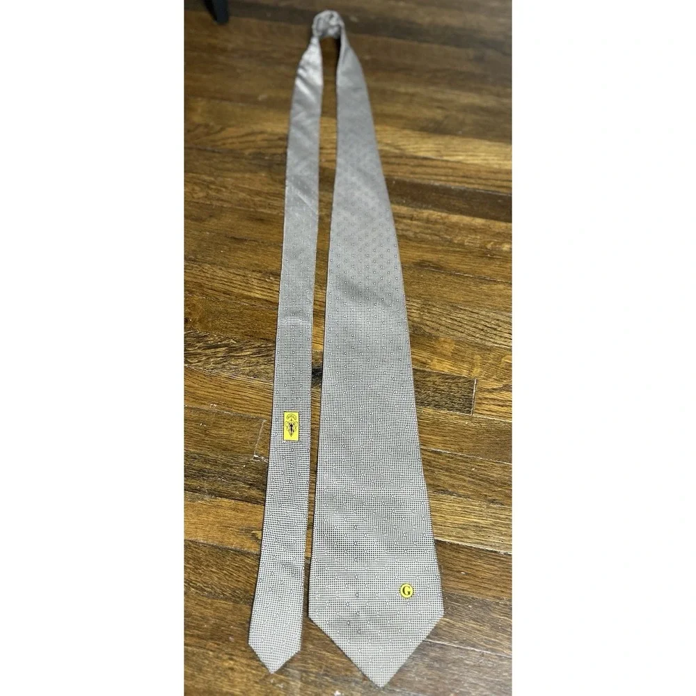 Gucci Mens Silk Tie Made In Italy Grey Diamond‎ Pattern